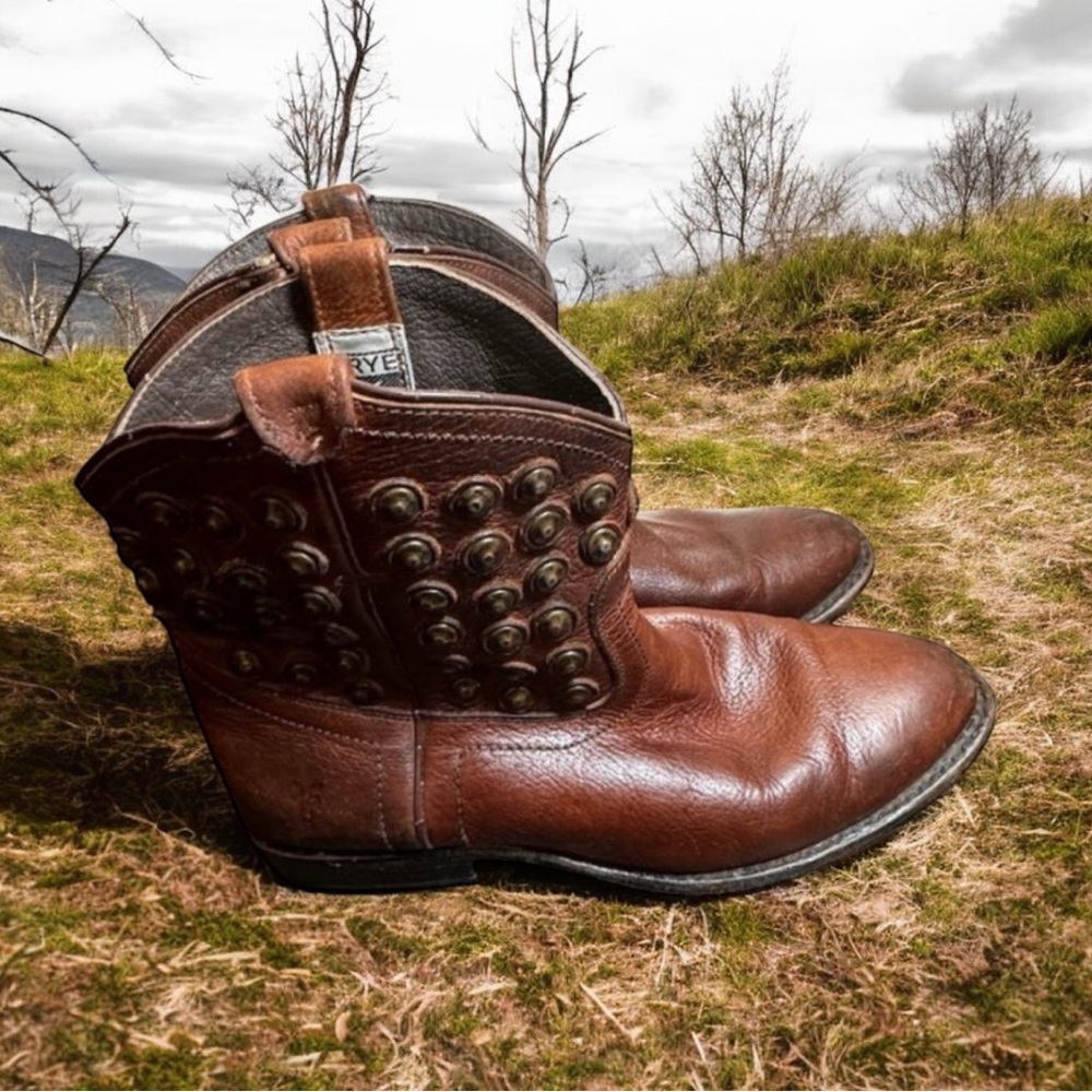 Frye studded ankle boots size 6.5